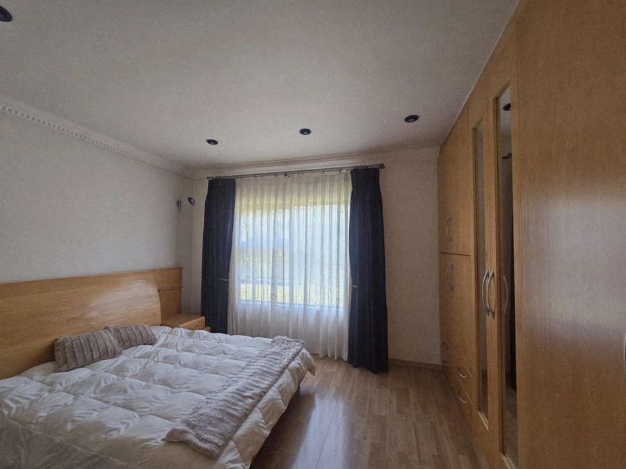 4 Bedroom Property for Sale in Ladybrand Free State